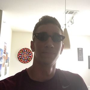 Meet your Posher, Dorian